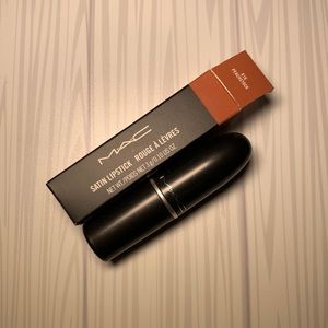 BRAND NEW: MAC Satin Lipstick - Peachstock